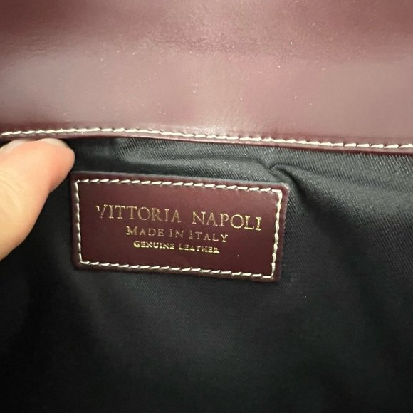 Vittoria Napoli Bordeaux Genuine Leather Clutch Bordeaux Magnetic closure - Picture 5 of 9